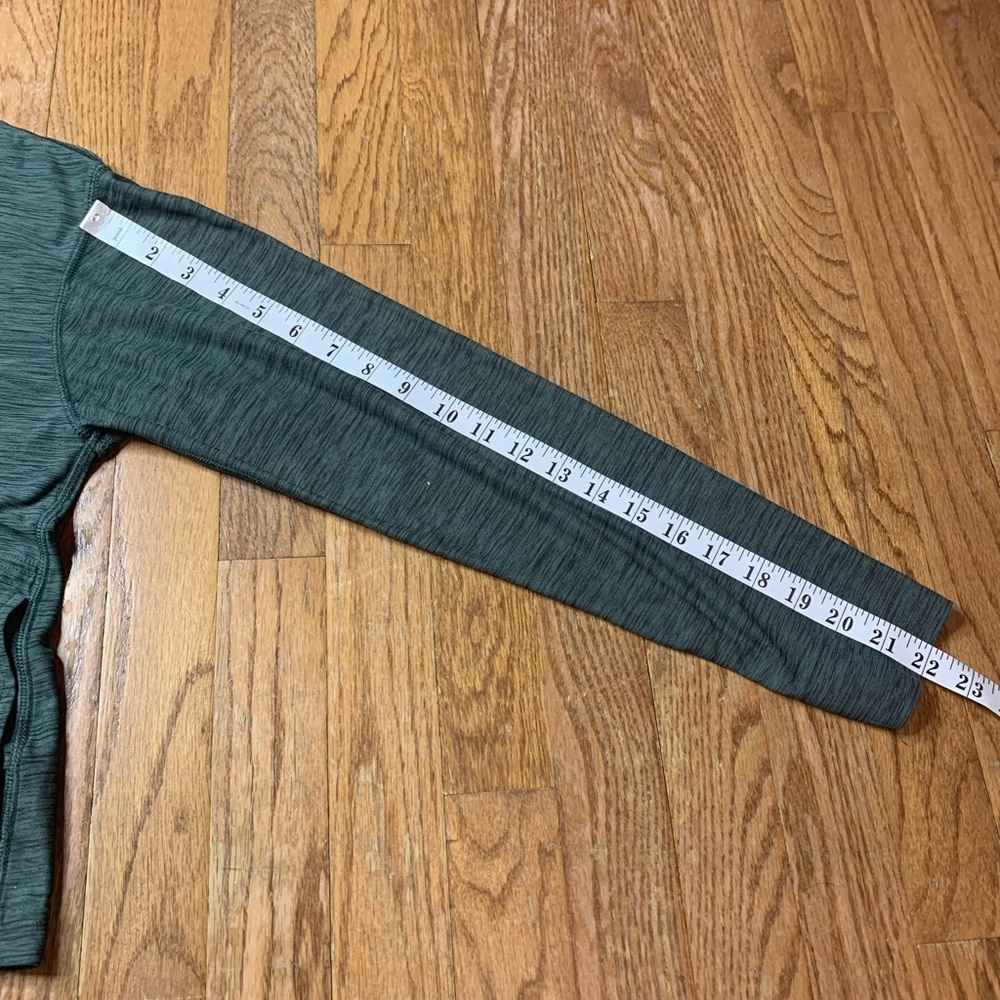 Old Navy Breathe ON Go-Dry Hoodie | Green Heathered Thumbholes - Large - Picture 8 of 8